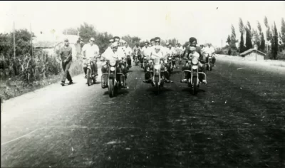 Sahibini Arayan Fotoğraflar tarafından paylaşılan bir konvoy - İzmir.